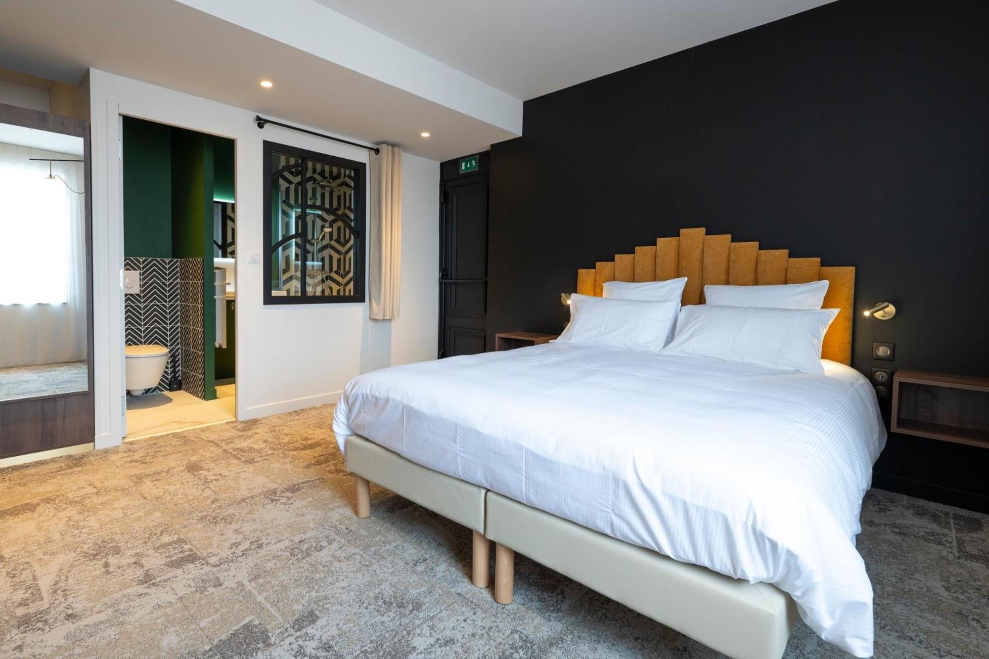 Hotel Les Pins Saint-Trojan-les-Bains Exterior foto